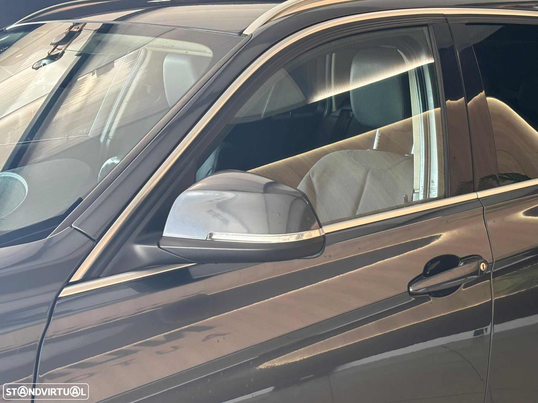 BMW 320 d Touring Auto Line Modern - 8