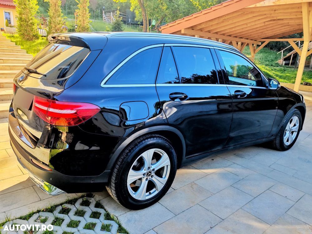 Mercedes-Benz GLC 250 d 4MATIC - 17