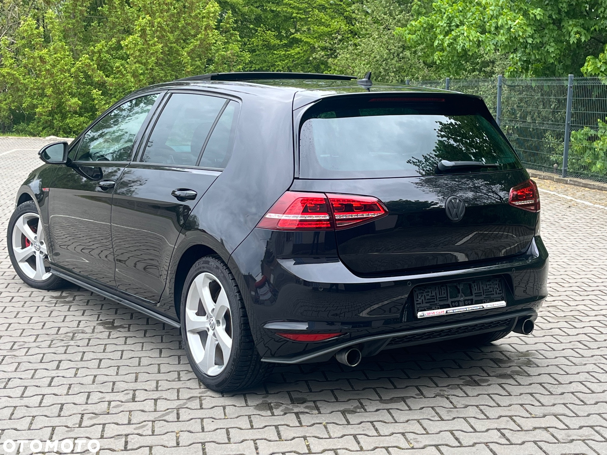 Volkswagen Golf VII 2.0 TSI BMT GTI - 6