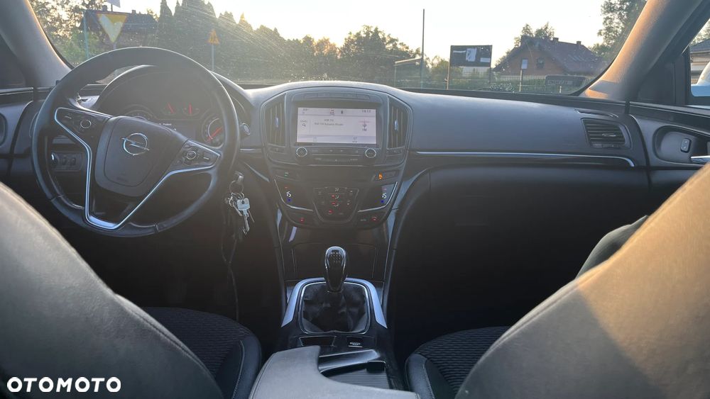 Opel Insignia 1.4 T Cosmo S&S - 12