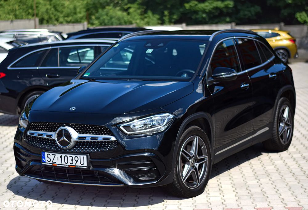 Mercedes-Benz GLA 250 e 8G-DCT AMG Line - 28
