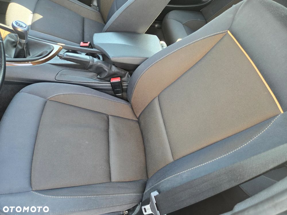 BMW Seria 1 - 9
