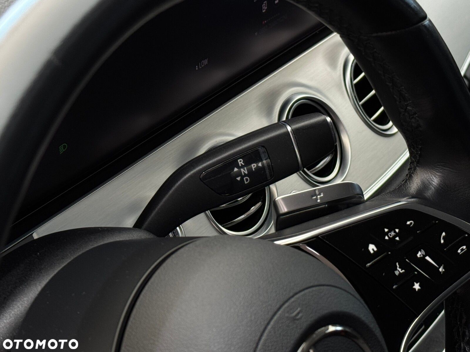 Mercedes-Benz Klasa E 220 d AMG/Avantgarde - 9