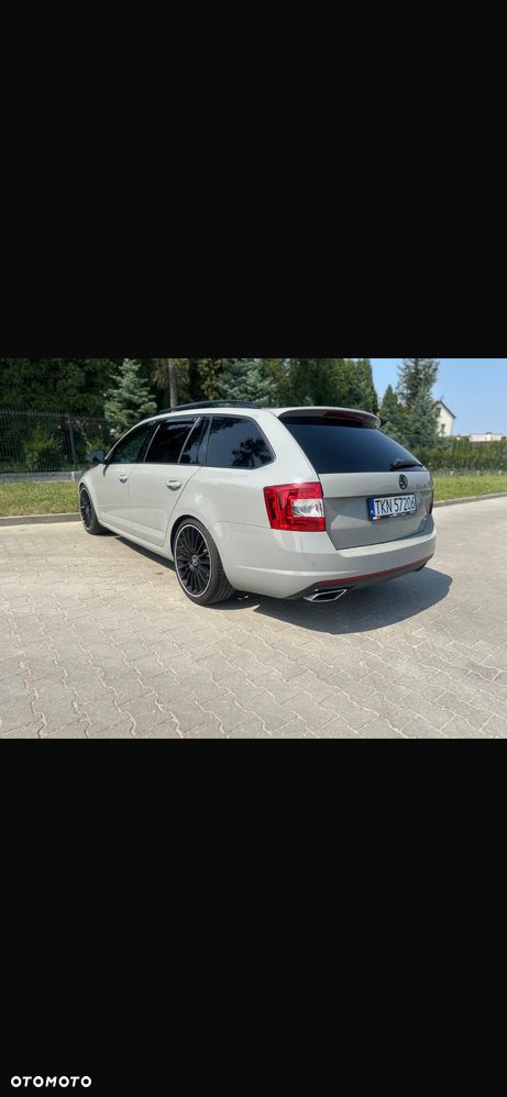 Skoda Octavia 2.0 TDI RS - 11