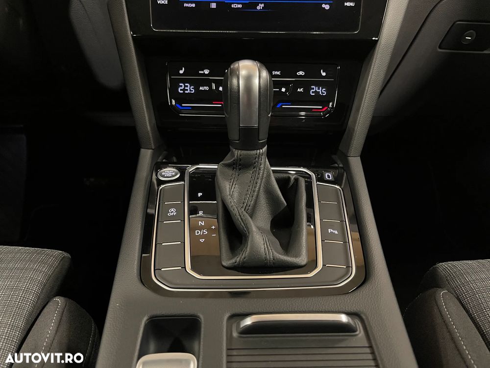 Volkswagen Passat Variant 2.0 TDI DSG Comfortline - 21