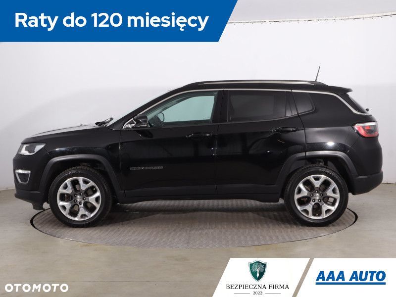 Jeep Compass - 4