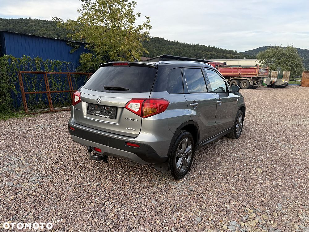 Suzuki Vitara 1.6 DDiS (4x4) Allgrip Comfort - 3