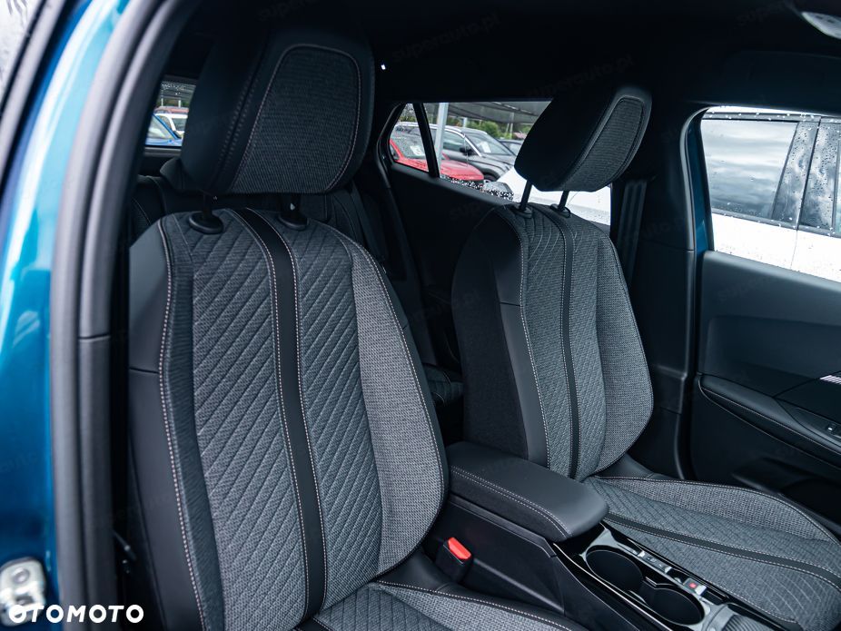 Peugeot 2008 - 7