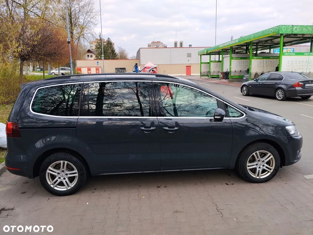 Volkswagen Sharan 2.0 TDI BMT Comfortline - 9