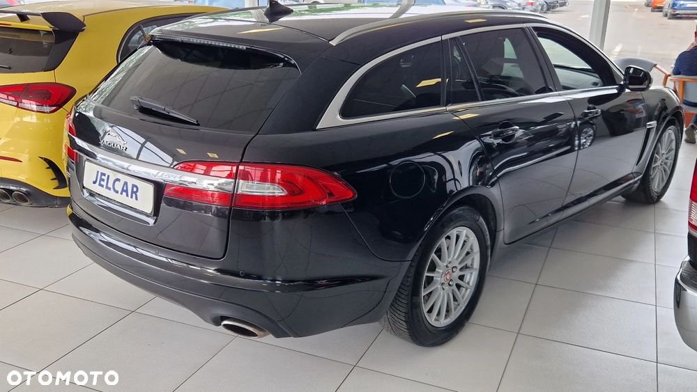 Jaguar XF 3.0 V6 D Premium Luxury - 8