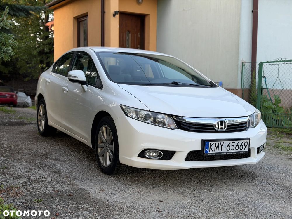 Honda Civic 1.8 Comfort - 3