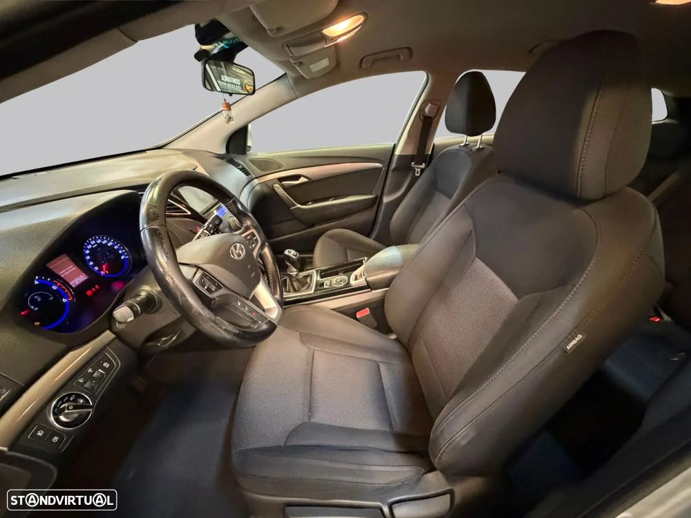Hyundai i40 SW - 9