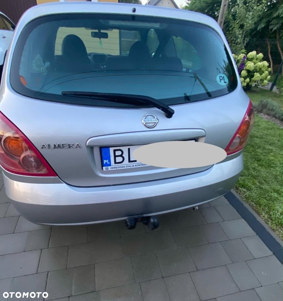 Nissan Almera - 3