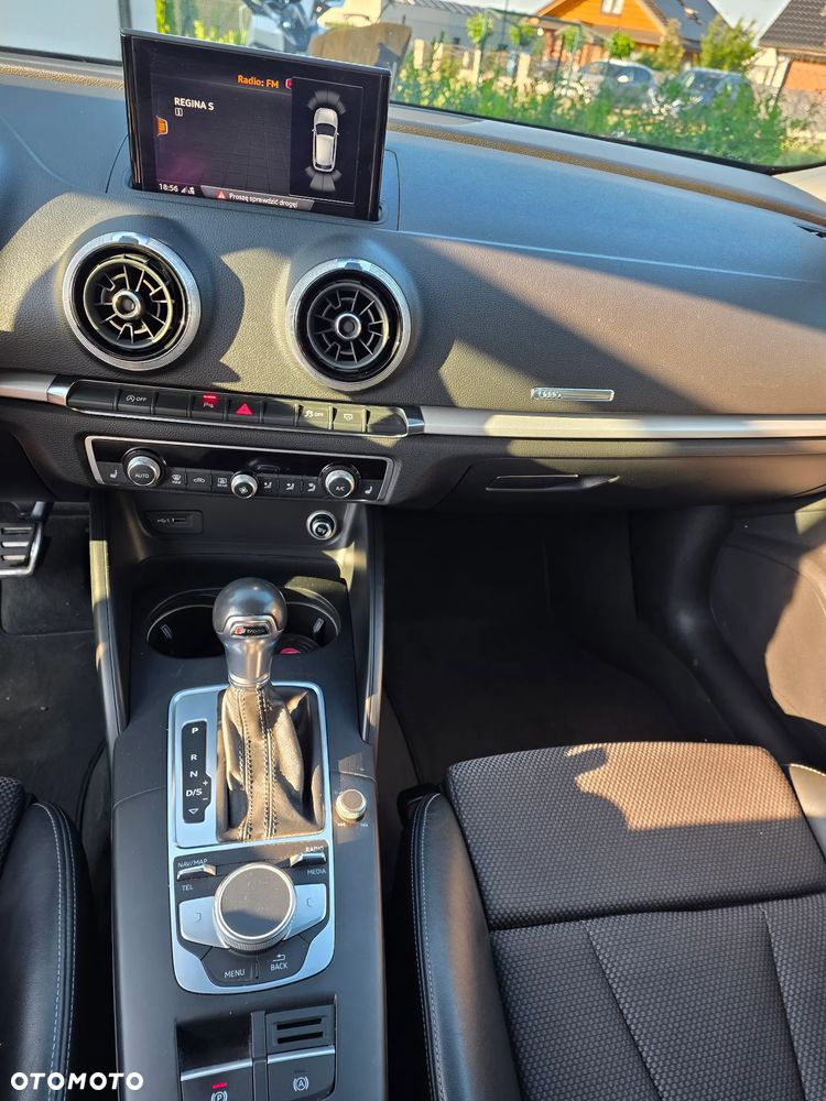 Audi A3 Sportback 2.0 TDI S tronic - 16