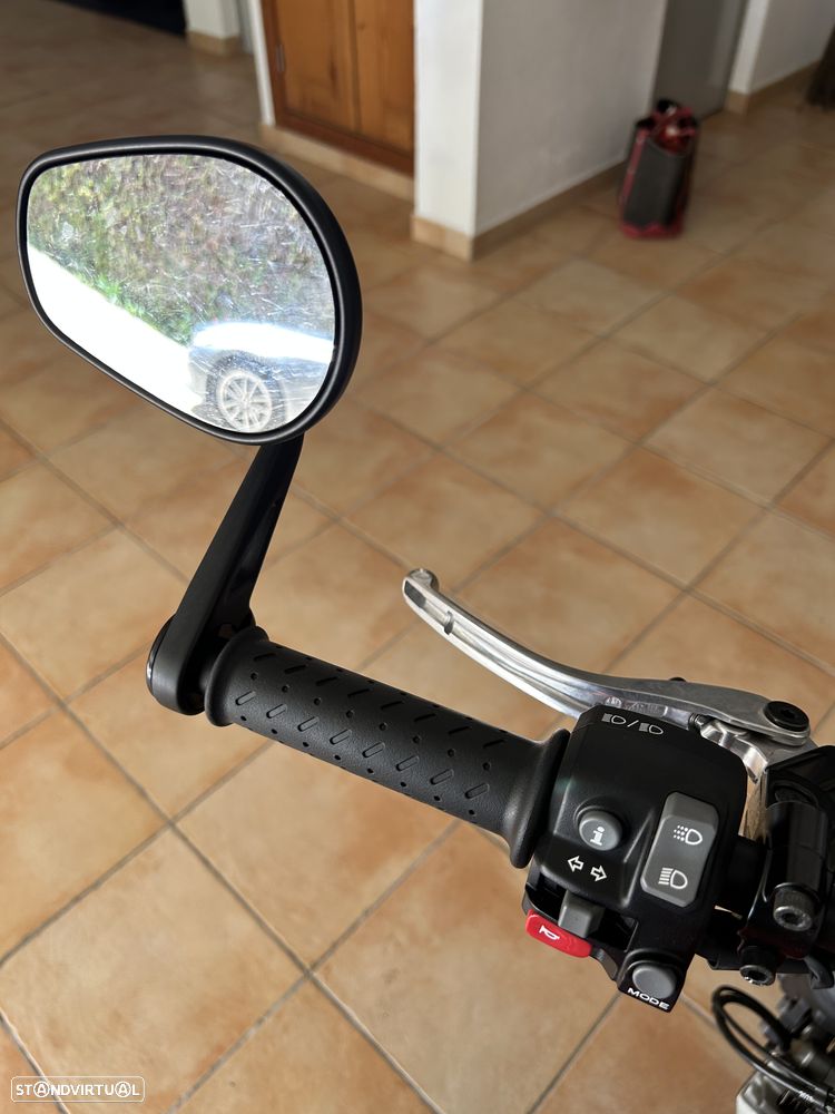 Triumph Speed Twin - 8