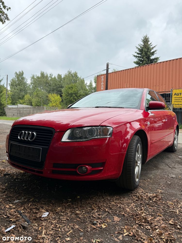 Audi A4 B7 sedan 2.0 ALT czerwona LY3J na części - 1