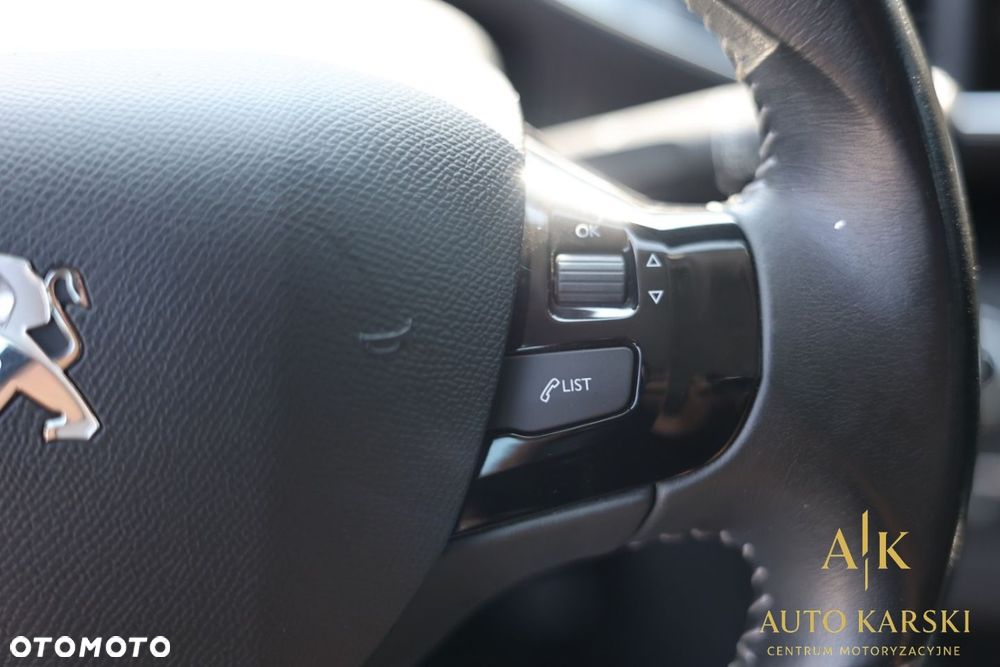 Peugeot 308 - 22