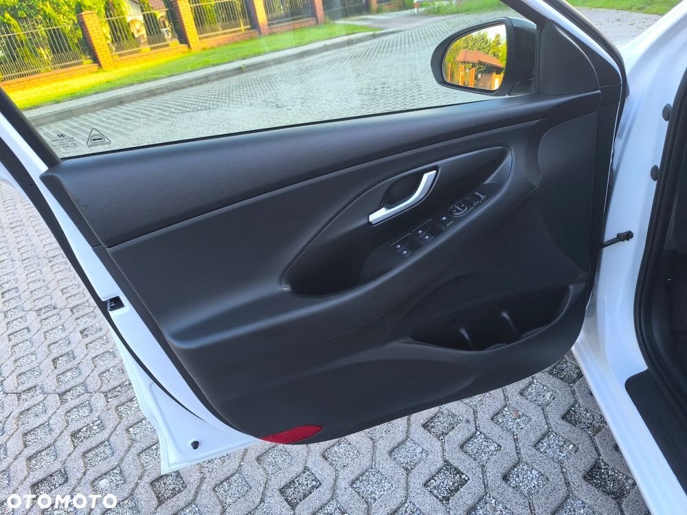 Hyundai i30 1.4 T-GDI Style - 22