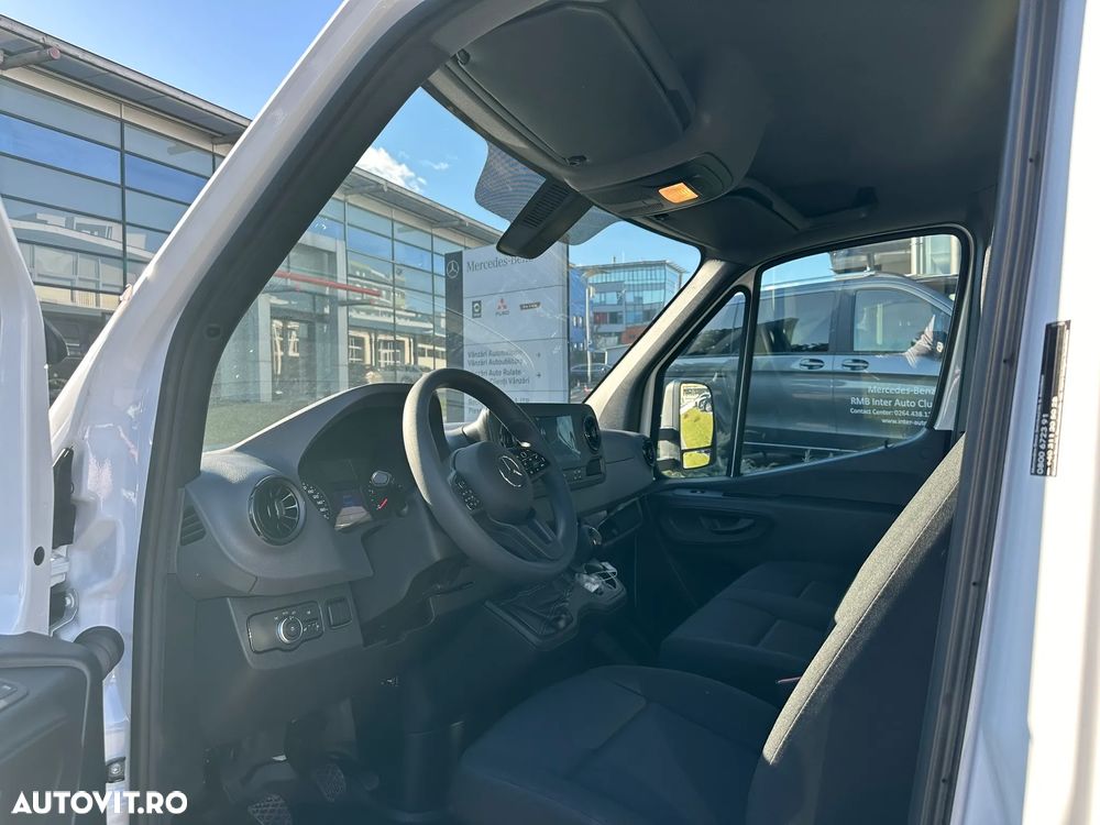Mercedes-Benz Sprinter 317 CDI 170CP L2H2 RWD 6MT Pro - 6