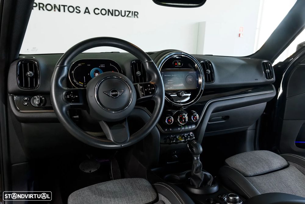 MINI Countryman Cooper SE ALL4 Auto - 15