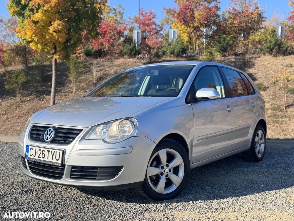 Volkswagen Polo - 2
