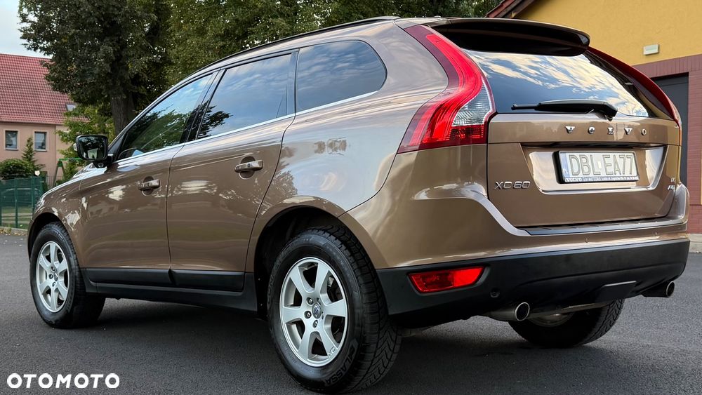 Volvo XC 60 - 32