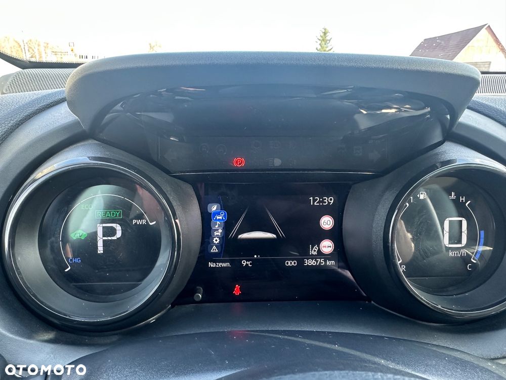 Toyota Yaris Hybrid 1.5 Selection Elegant - 25