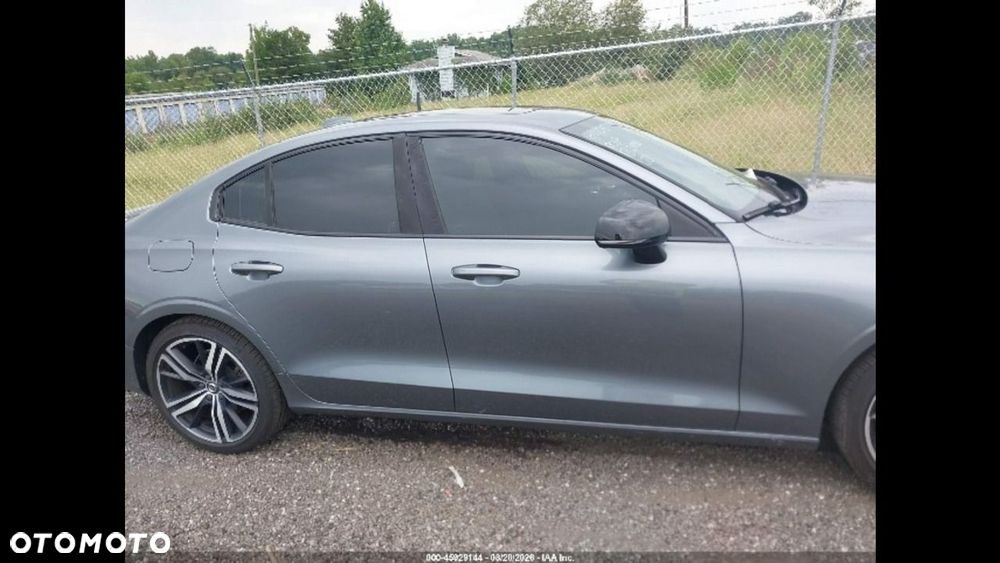 Volvo S60 T5 AWD R-Design - 7