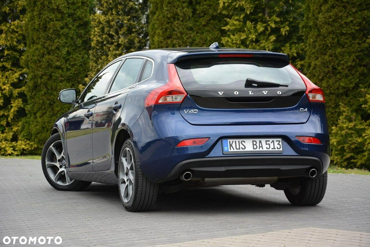 Volvo V40 D4 Ocean Race - 8