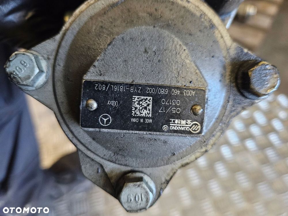 Pompa wspomagania Mercedes Atego1518 2017r EURO6 - 4