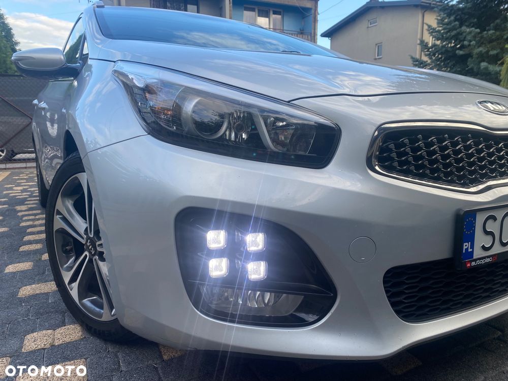 Kia Ceed 1.6 CRDi GT Line - 13