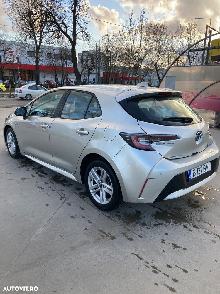 Toyota Corolla - 3