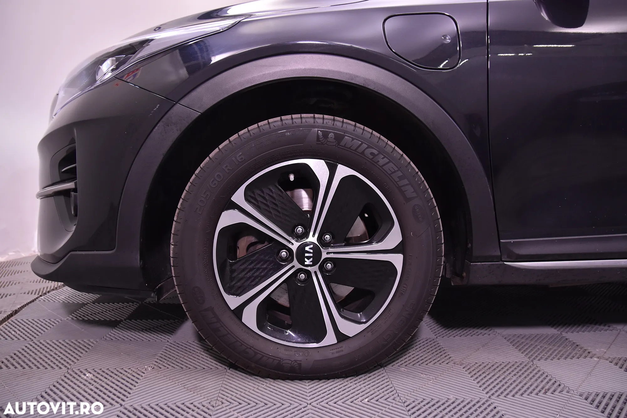 Kia XCeed - 13