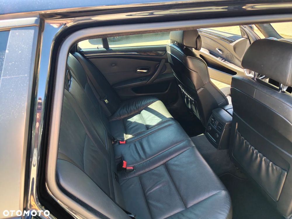 BMW Seria 5 - 28
