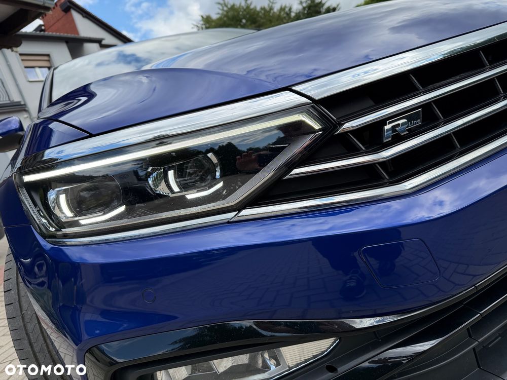 Volkswagen Passat Variant 2.0 TDI SCR BlueMotion Highline - 19