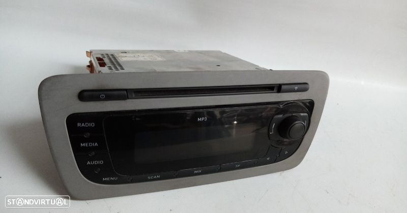 Rádio / auto-rádio SEAT Ibiza IV (6J5, 6P1) - 1