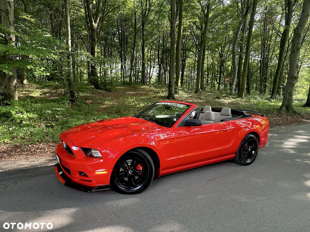 Ford Mustang - 2
