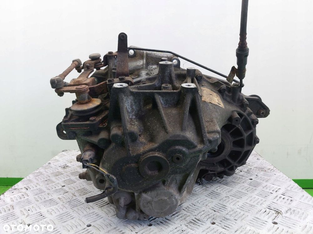 Skrzynia biegów Manualna 6-biegowa Dodge Caliber 2006-2011 2,0 D A7717414 - 5