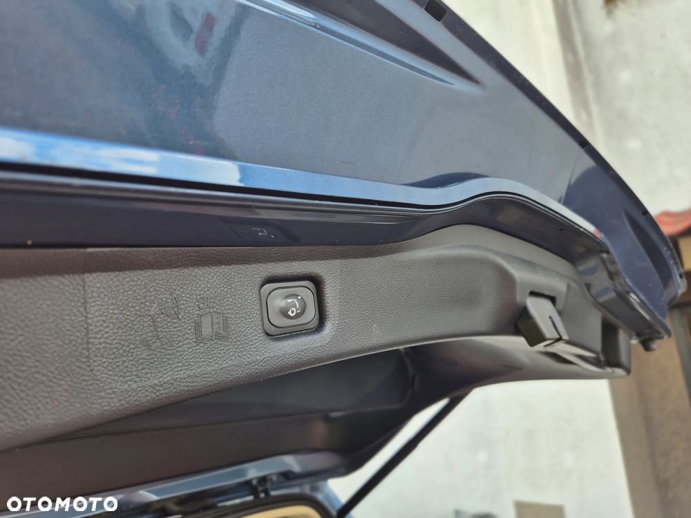 Ford S-Max 2.0 EcoBlue Titanium - 17