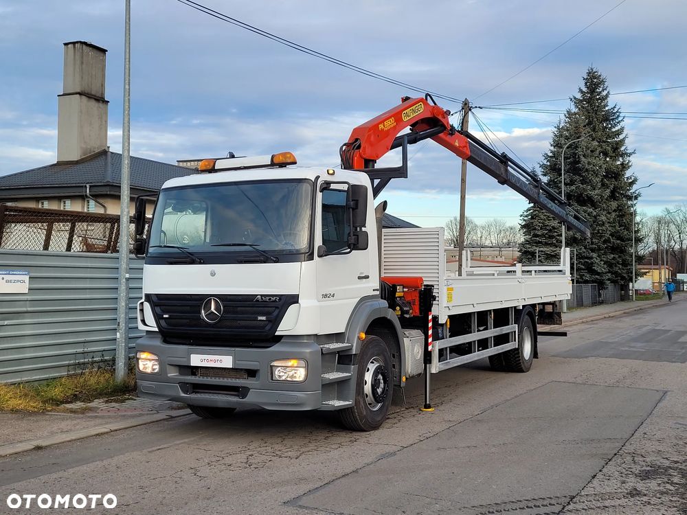 Mercedes-Benz AXOR 1824 // HDS PALFINGER 4 WYSUWY 12,20m PK 15500 // SKRZYNIA ŁADUNKOWA 8m // ŻURAW DŹWIG KRAN CRANE - 1