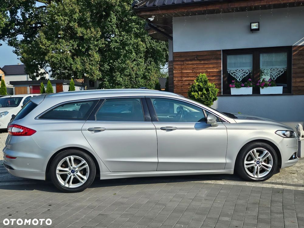 Ford Mondeo 2.0 EcoBlue Titanium - 19