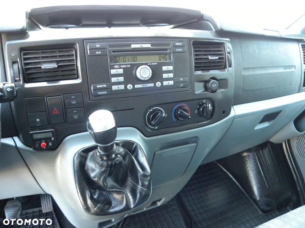 Ford Transit 2.2tdci - 8