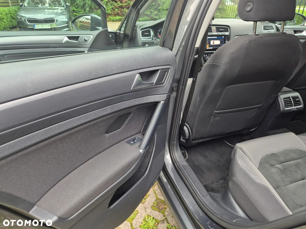Volkswagen Golf VII 1.5 TSI BMT Comfortline - 13