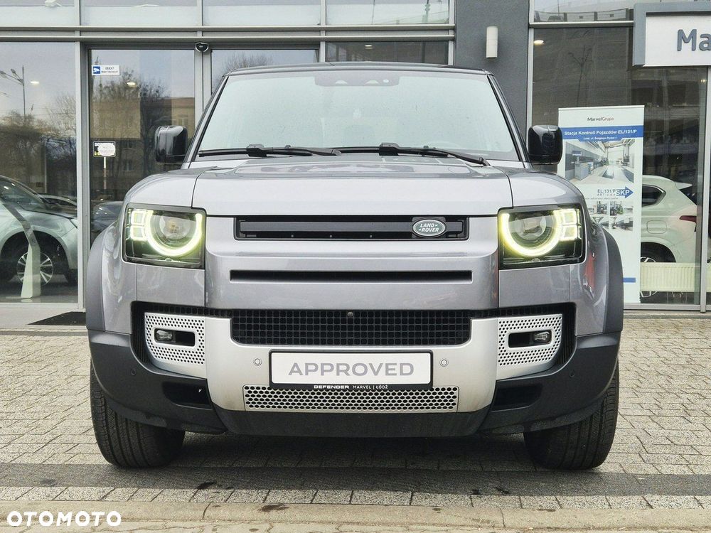 Land Rover Defender - 4