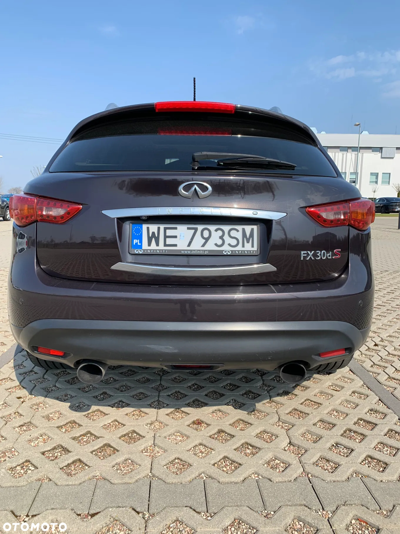 Infiniti FX FX30d S - 5