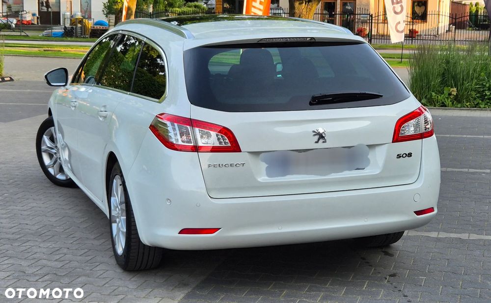 Peugeot 508 BlueHDi 120 EAT6 Stop&Start Allure - 24
