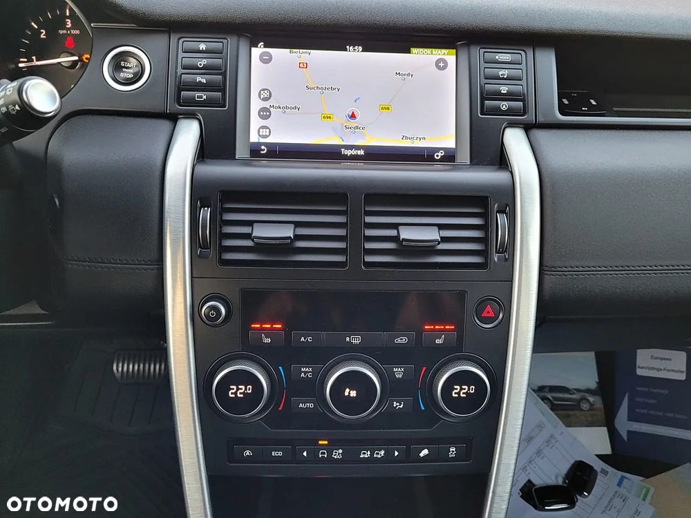 Land Rover Discovery Sport D150 HSE - 11