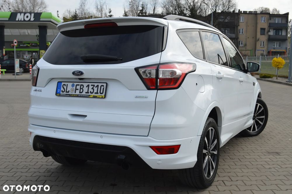 Ford Kuga 1.5 EcoBoost 2x4 ST-Line - 18