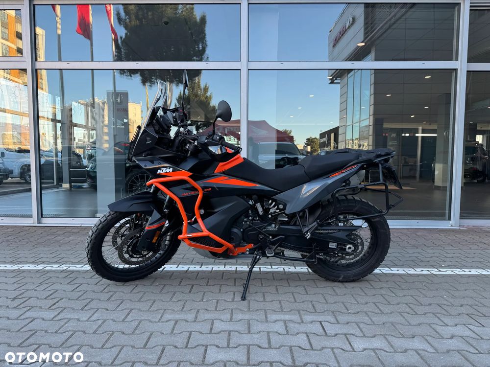 KTM Adventure - 5