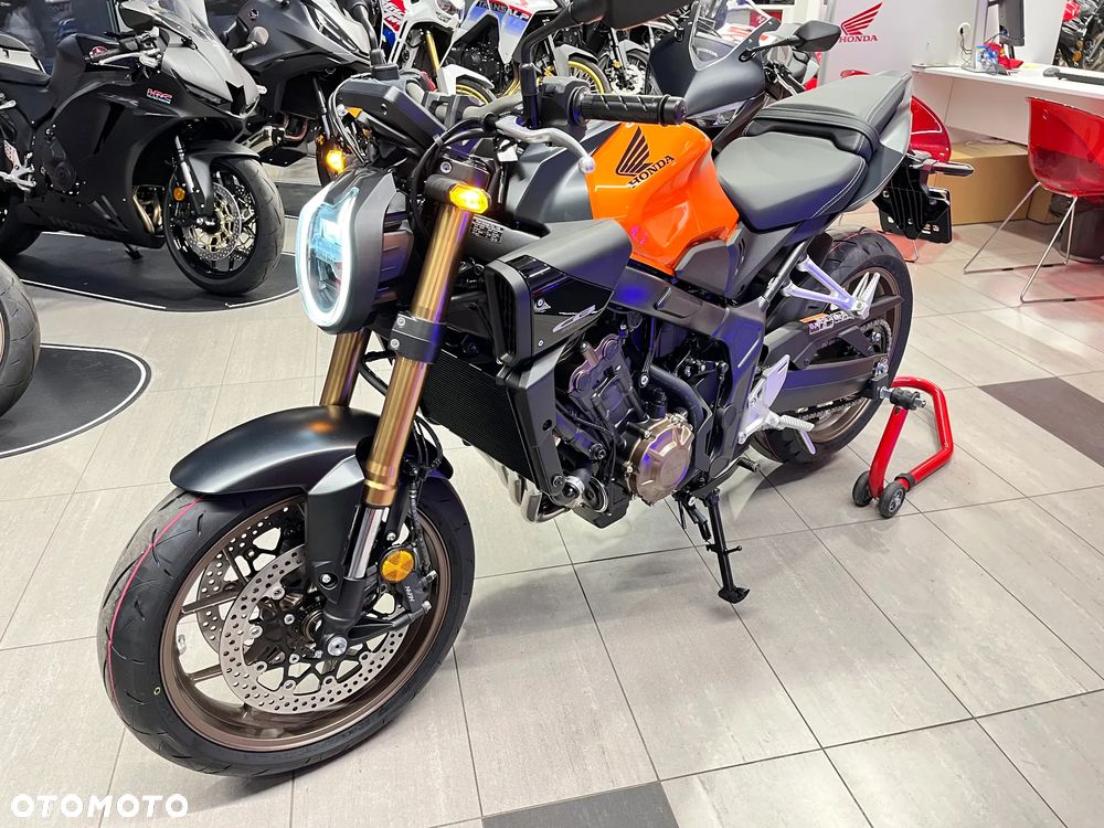 Honda CB - 7